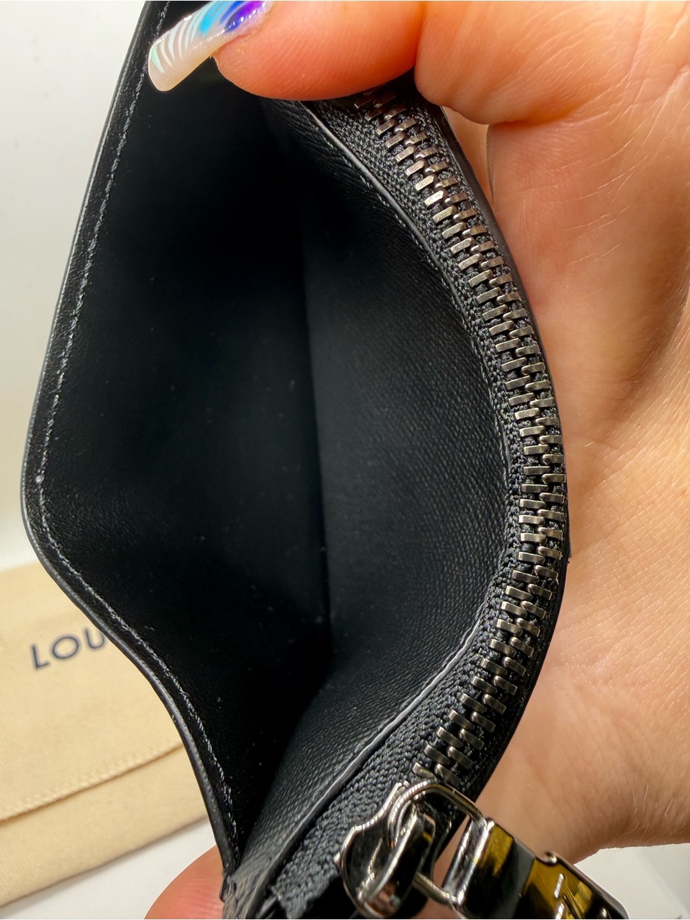 Louis Vuitton Coin Card Holder • Monogram Eclipse Canvas • Like New - Picture 8 of 9